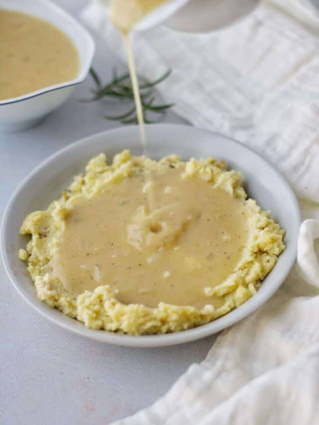 cropped-quick-and-easy-gravy.jpeg
