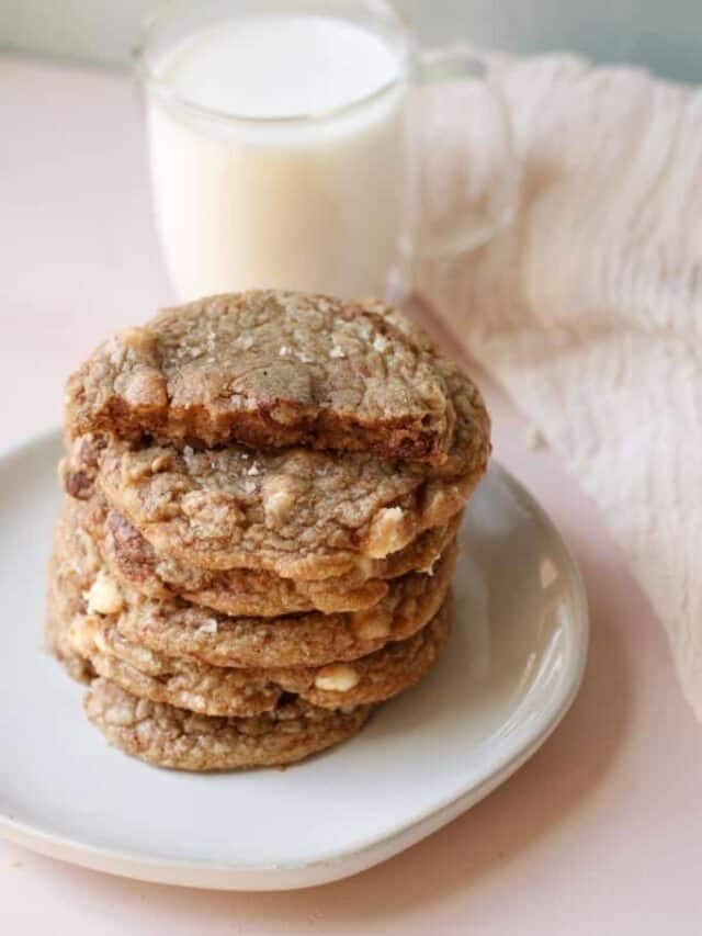 BROWN BUTTER SALTED CHOCOLATE CHIP COOKIES