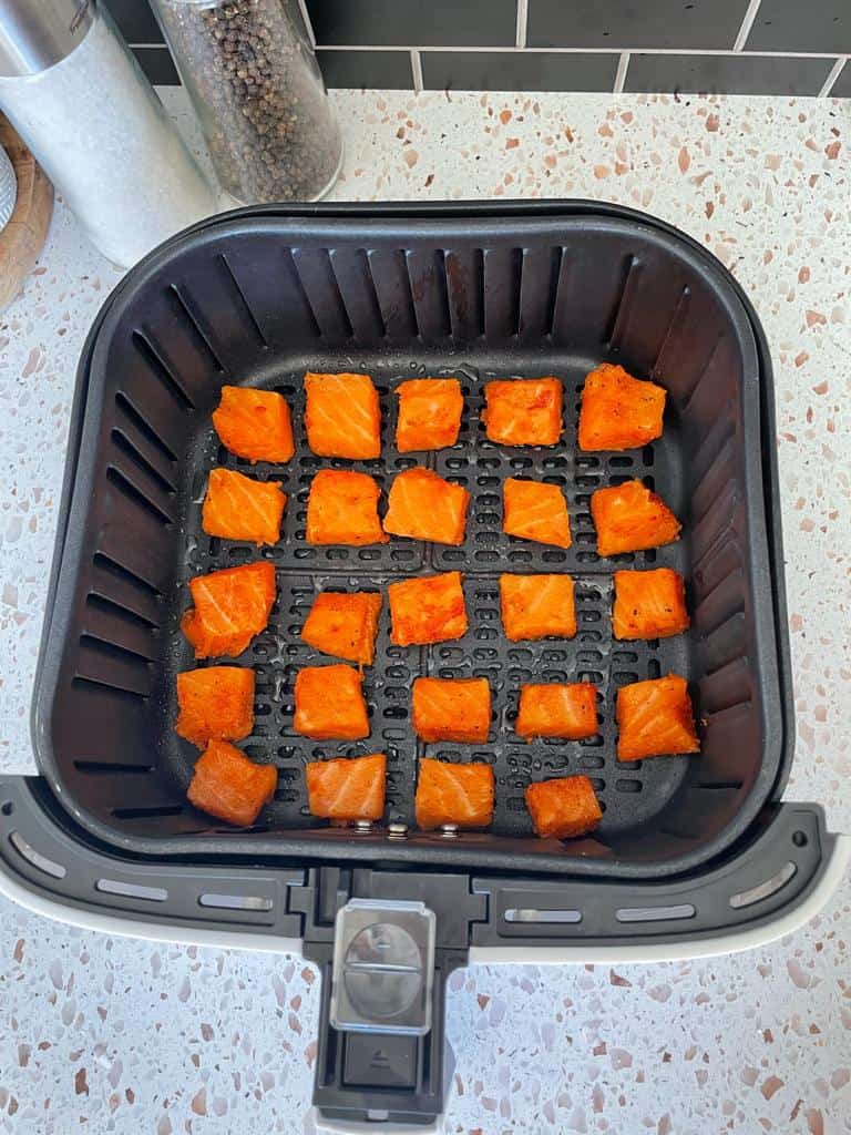 salmon nuggets in air fryer basket