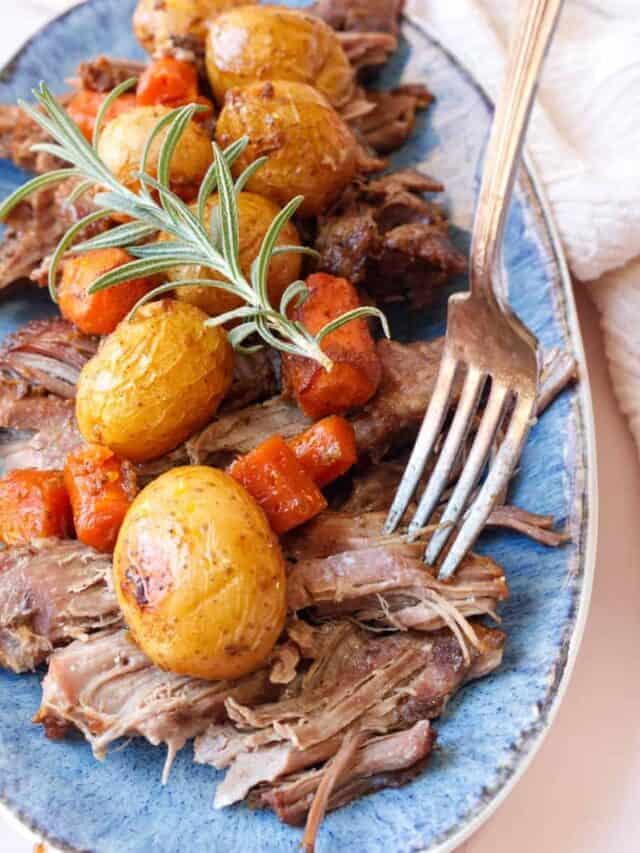 SLOW ROASTED BONELESS LEG OF LAMB