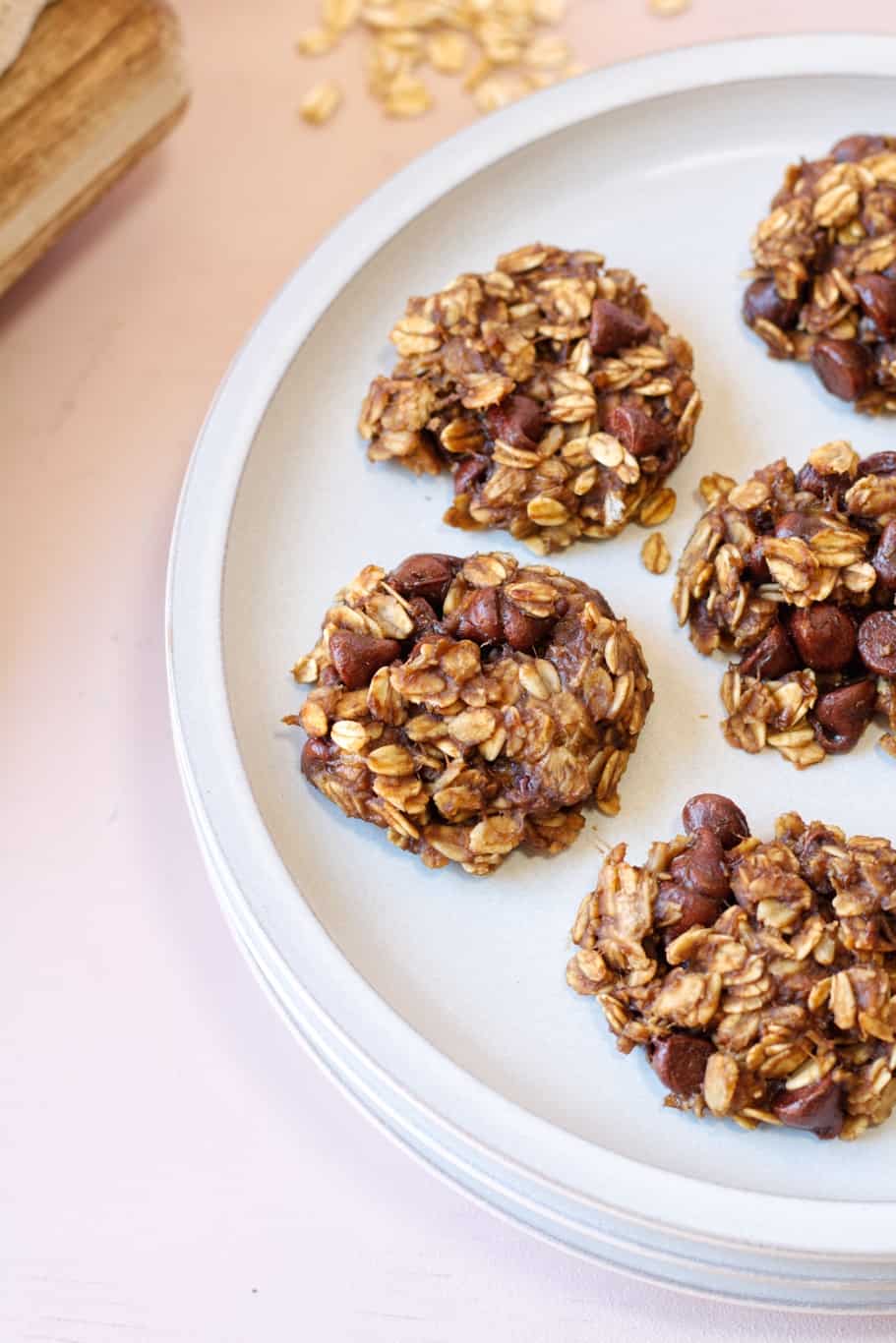 Fluffy banana oatmeal cookies made with a simple mix of bananas, oats, peanut butter, and chocolate bits. 